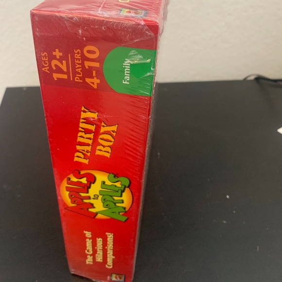 Apples To Apples Party Box (New, Never Opened) - Picture 3 of 3